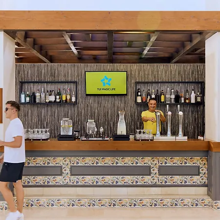 Tui Magic Life Fuerteventura 4* Esquinzo